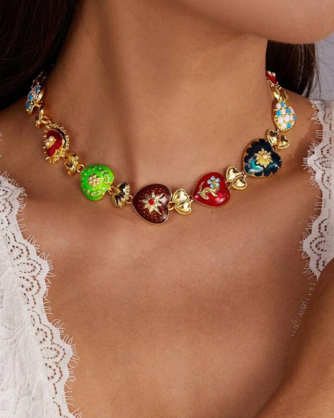 LUCREZIA NECKLACE