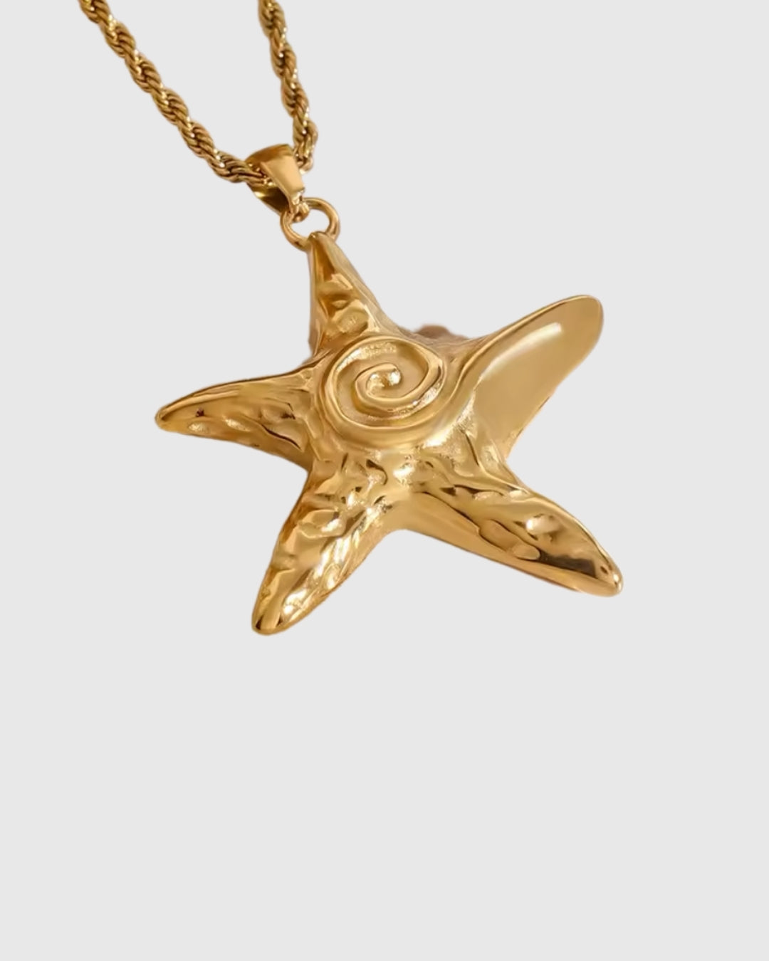 GOLDEN TIDE STAR NECKLACE
